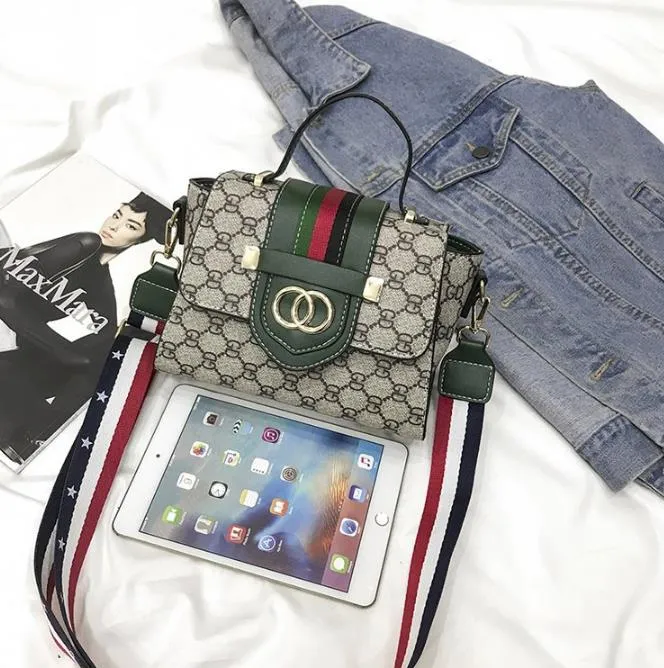 Fashion trendy Handbag