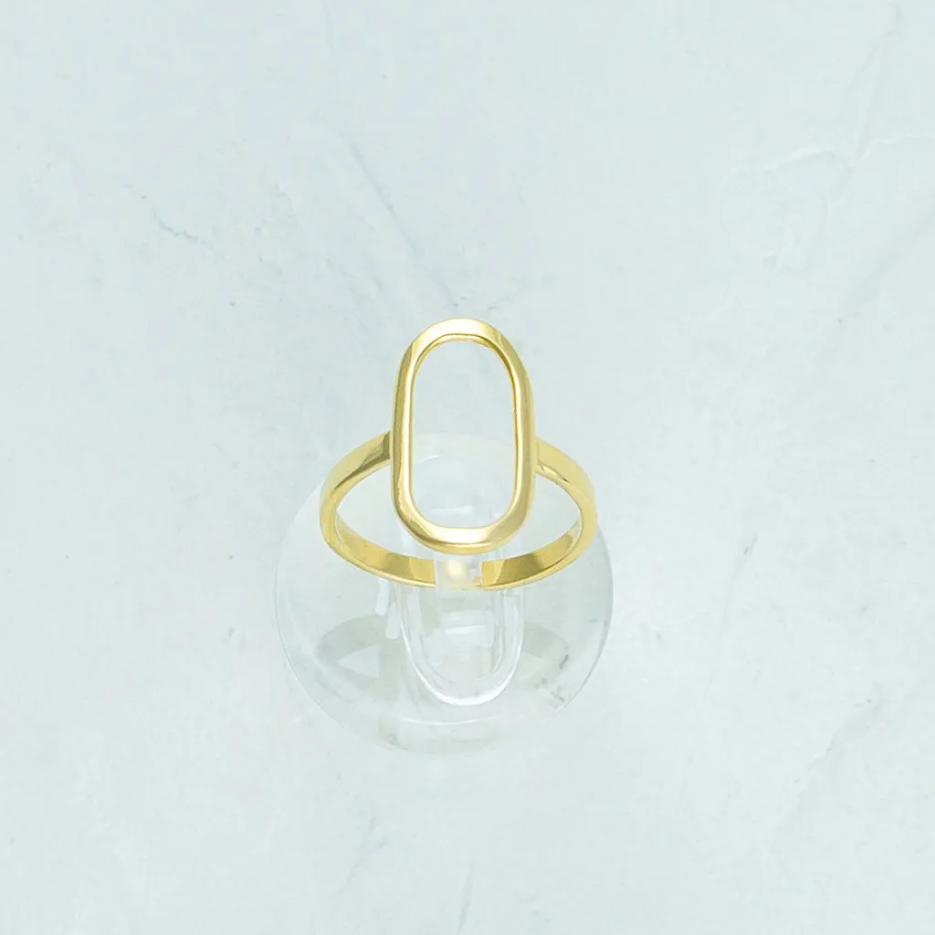Modern oval ring