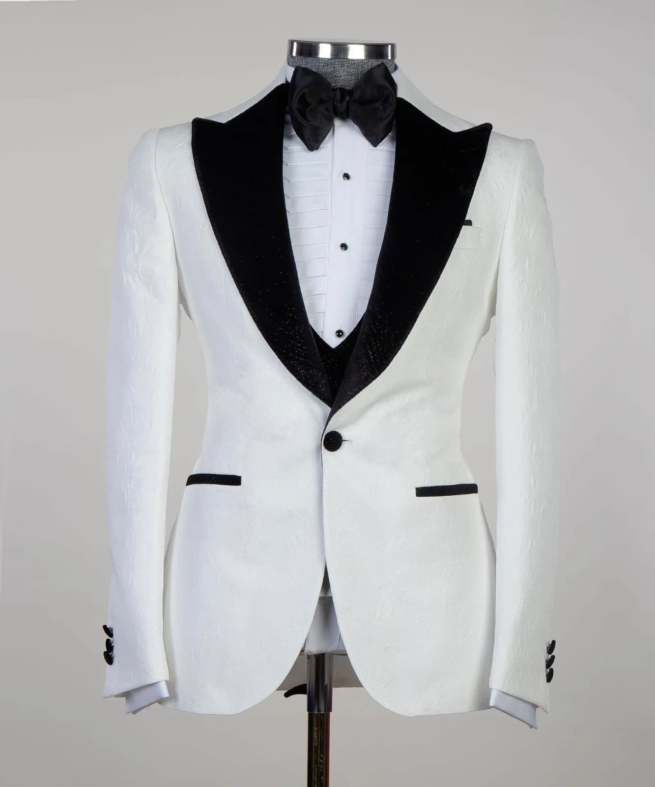 New Bold Tux - 8