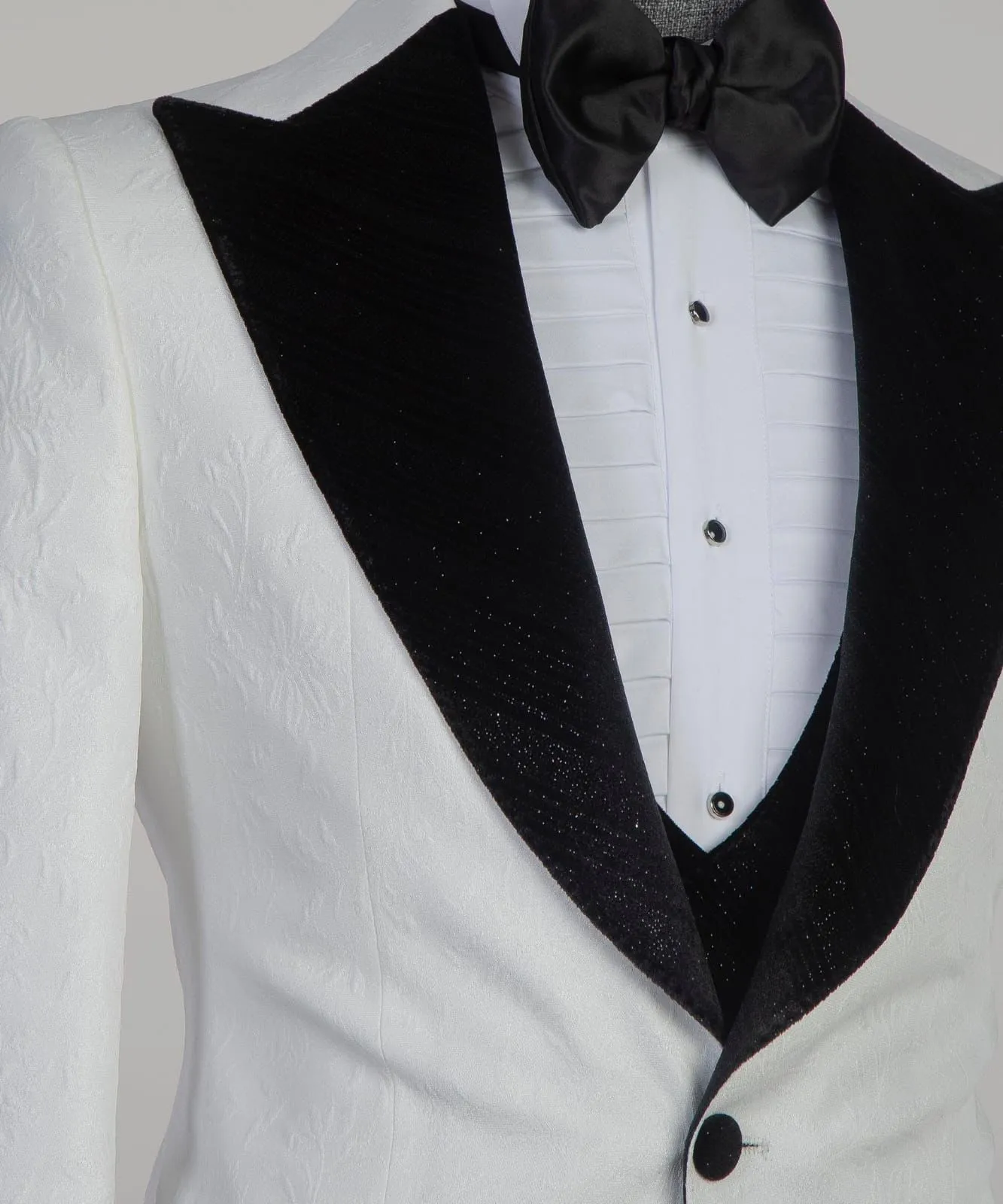 New Bold Tux - 8
