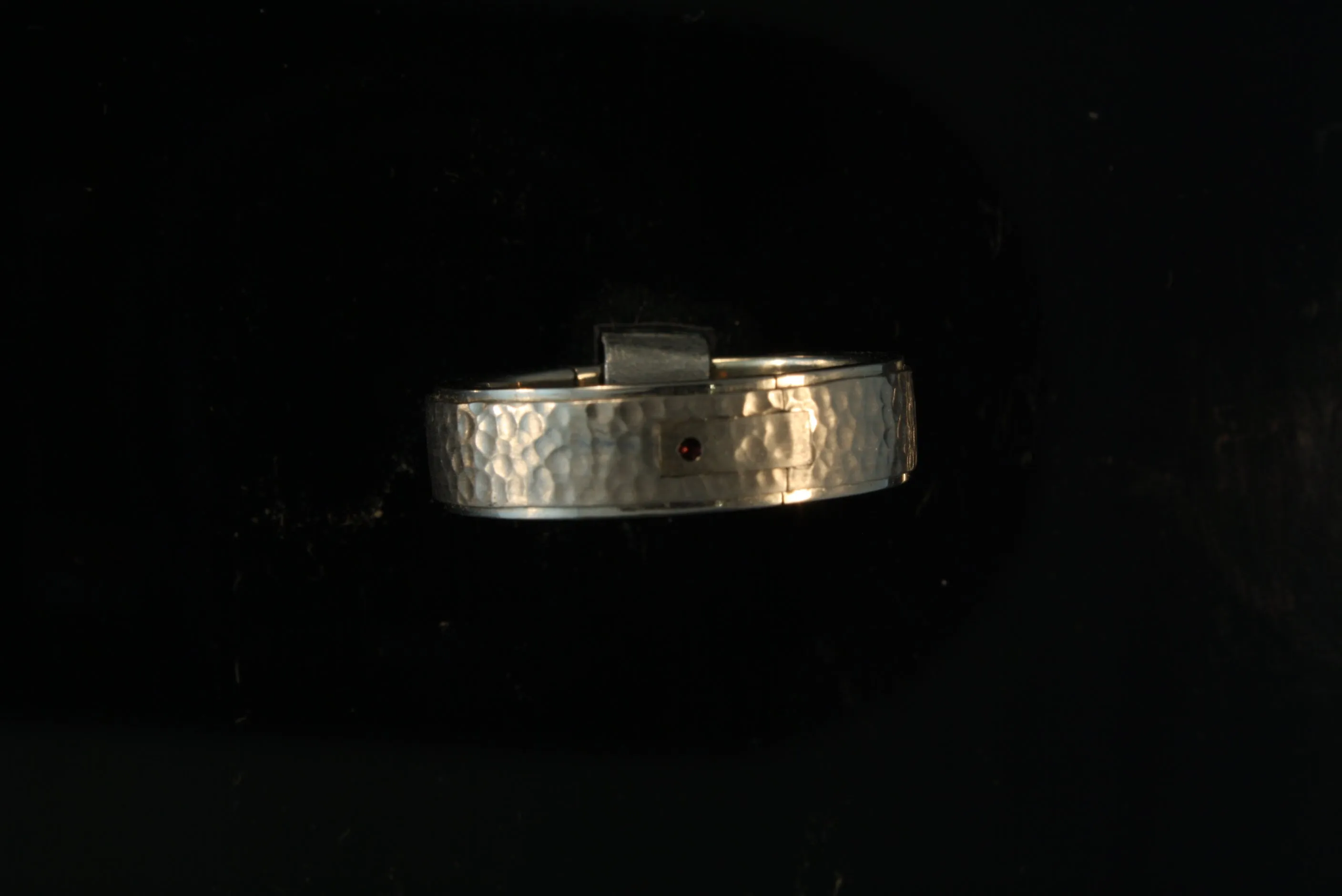 Superfit Hammered Plain Metal Band