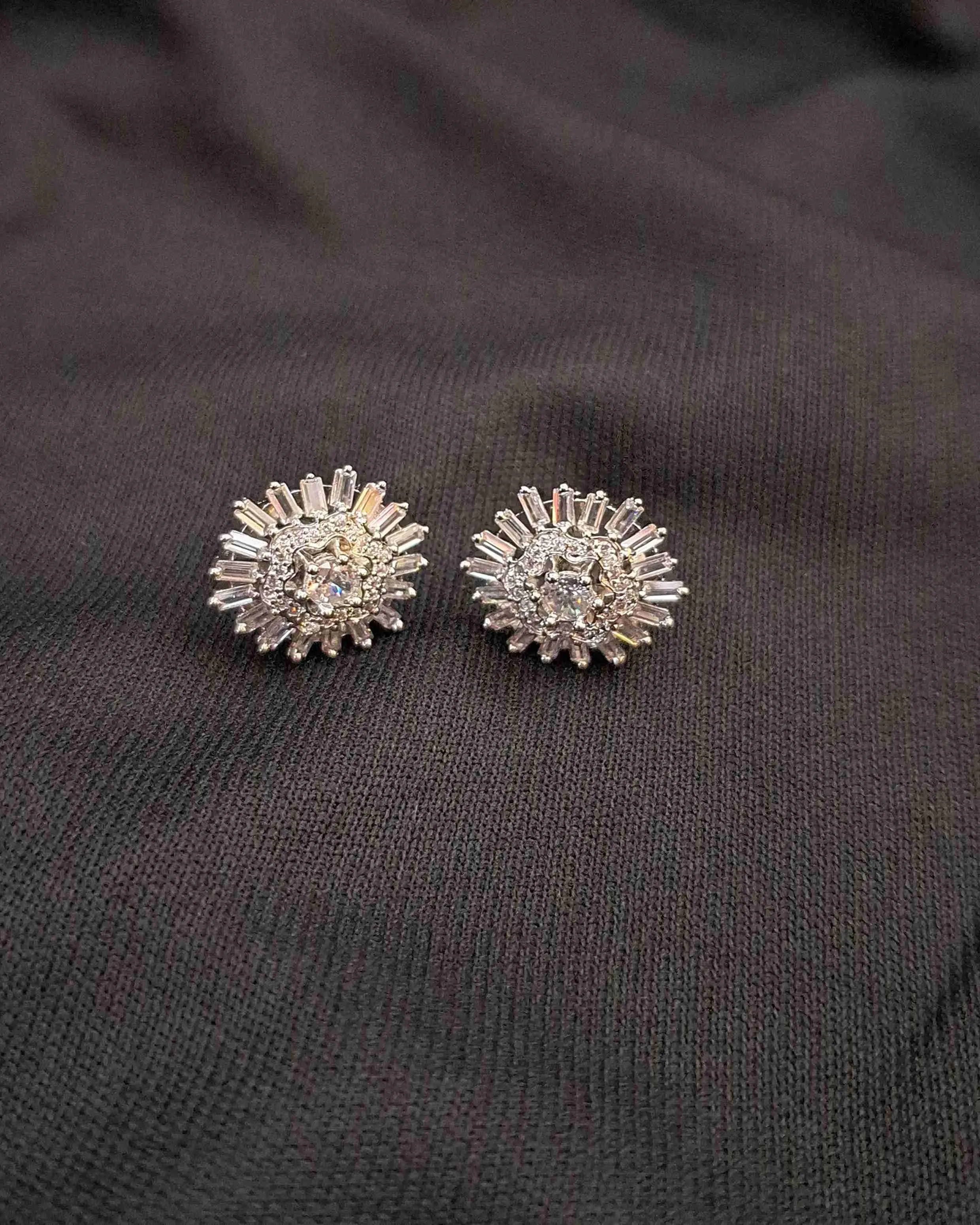 Zevarly Vriskarma Swaroski Stones Studs